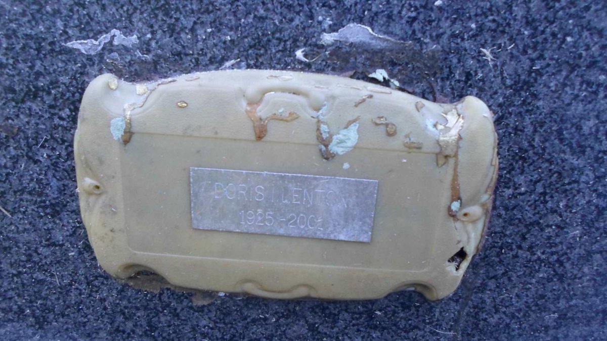 LENTON Doris I 1925--2001