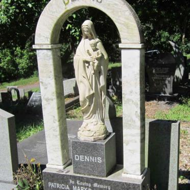 DENNIS Lionel Seymour 1920-2002 &amp; Patricia Mary RAFTER 1922-2000