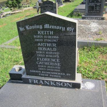 FRANKSON Arthur Ronald 1923-1973 :: FRANKSON Florence Catherine 1933-2005 :: FRANKSON Keith Christopher 1966-1967