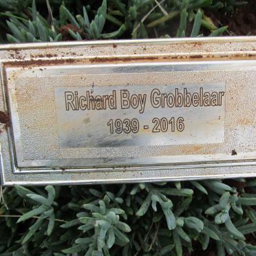 GROBBELAAR Richard Boy 1939-2016