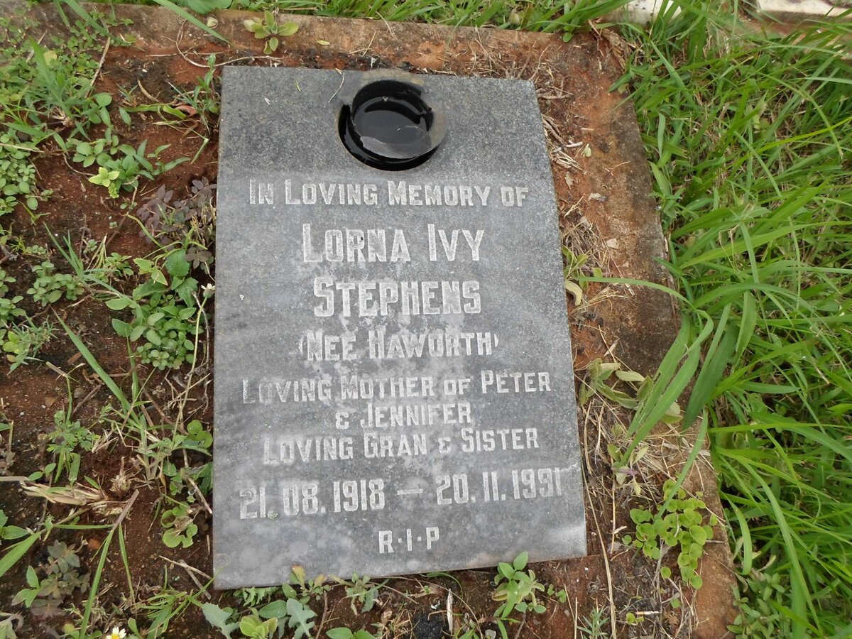 STEPHENS Lorna Ivy nee HAWORTH 1918-1991