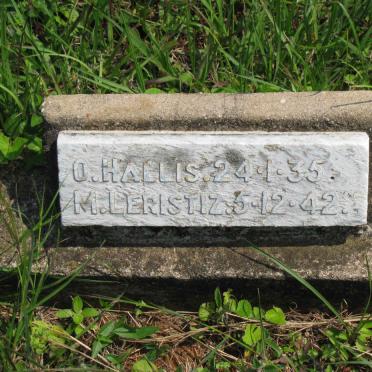 HALLIS O. -1935 :: LERISTIZ M. -1942