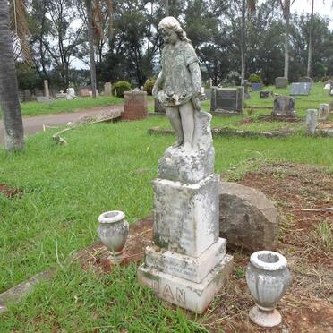 HENNESSY Daniel Bertram -1943