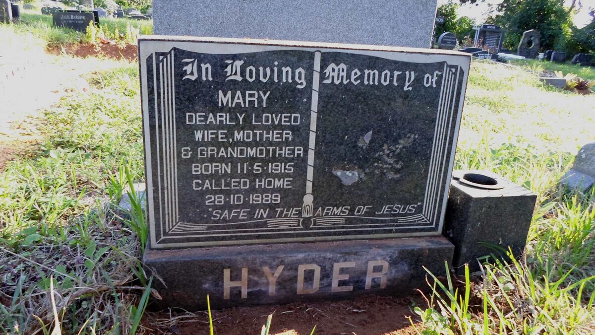 HYDER Mary 1915-1989