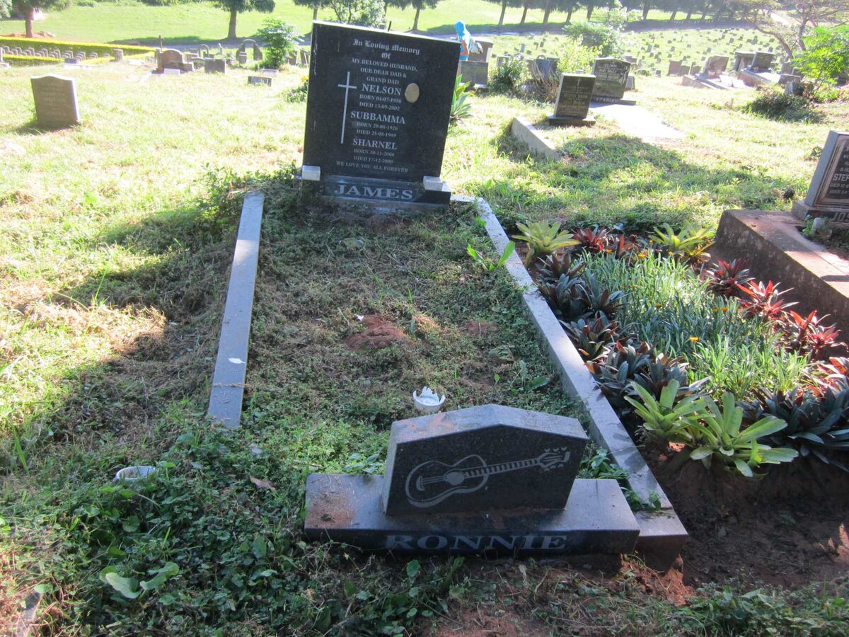 JAMES Subbamma 1926-1989 :: JAMES Nelson 1950-2002 :: JAMES Sharnel 2000-2000