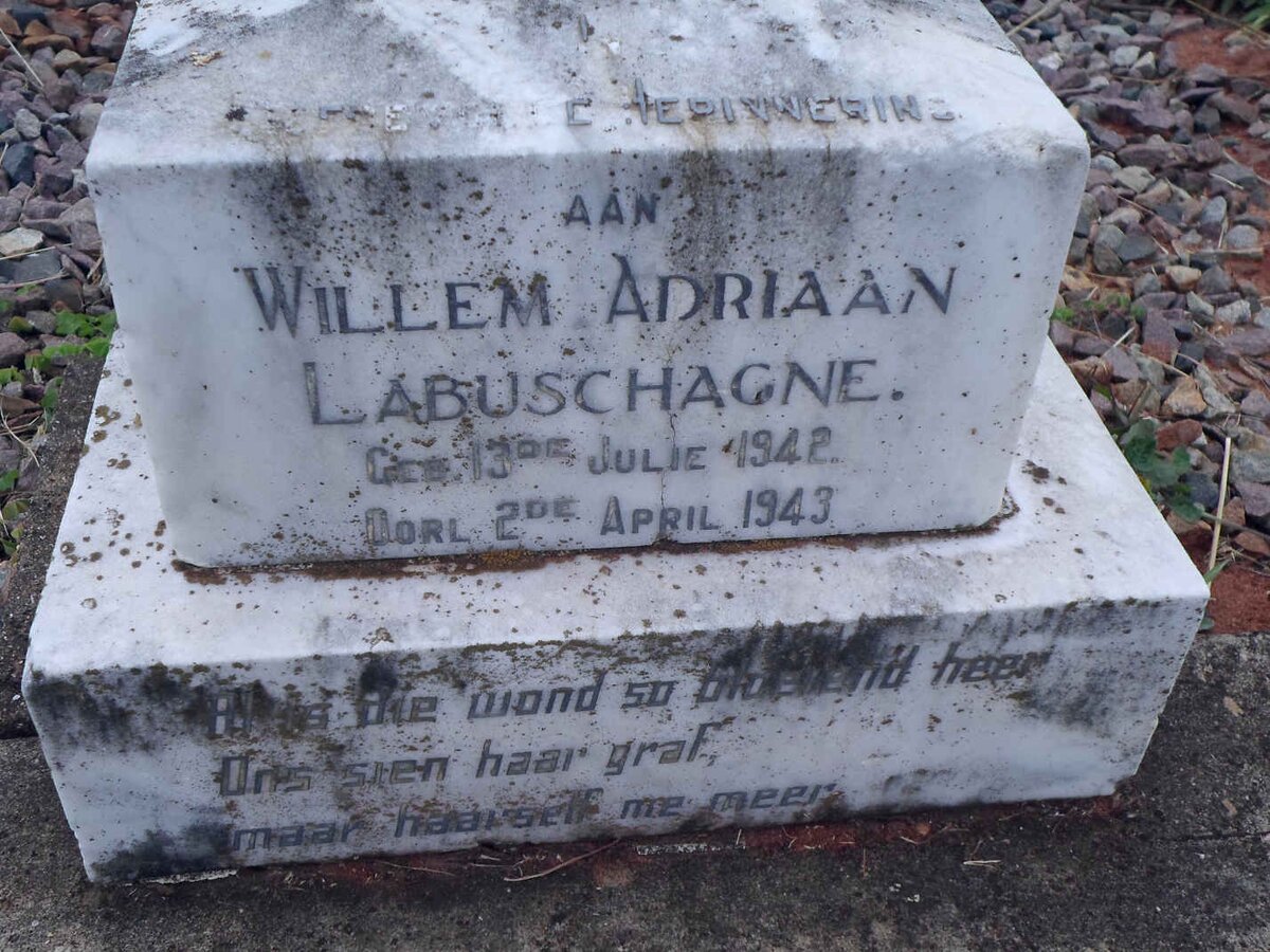 LABUSCHAGNE Willem Adriaan 1942-1943
