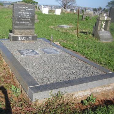 LARSEN Anna Marguerita 1906-1961 :: BLEWETT Mary Ann nee LARSEN 1941-2016