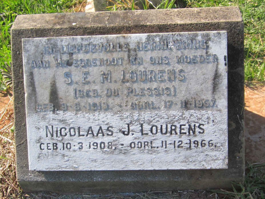 LOURENS Nicolaas J. 1908-1966 &amp; Sophie Elizabeth Maria DU PLESSIS 1913-1957