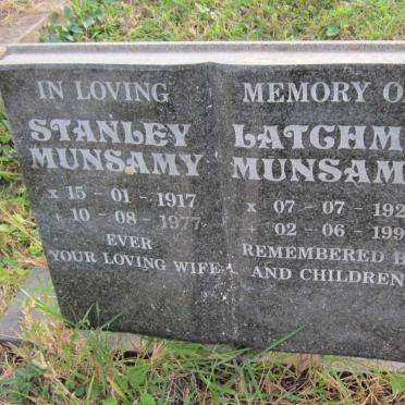 MUNSAMY Stanley 1917-1977 &amp; Latchmy 1921-1998