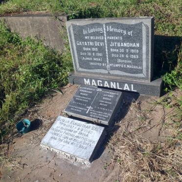 MAGANLAL Jitbandhan 1908-1969 :: MAGANLAL Gayatri Devi 1919-1961 :: MAGANLAL Devandra Kumar 1941-1995