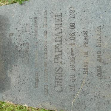 PAPADANIEL S. 1909-1967 :: PAPADANIEL Chris 1936-1993