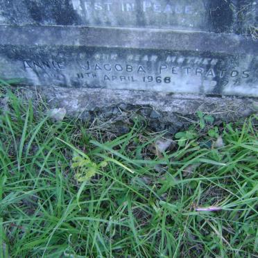PETRATOS Stephen -1946 &amp; Annie Jacoba -1968
