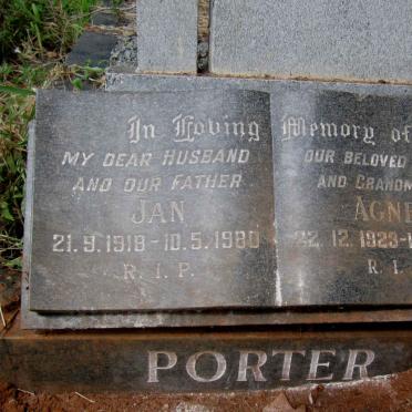 PORTER Jan 1918-1980 &amp; Agnes 1923-1990