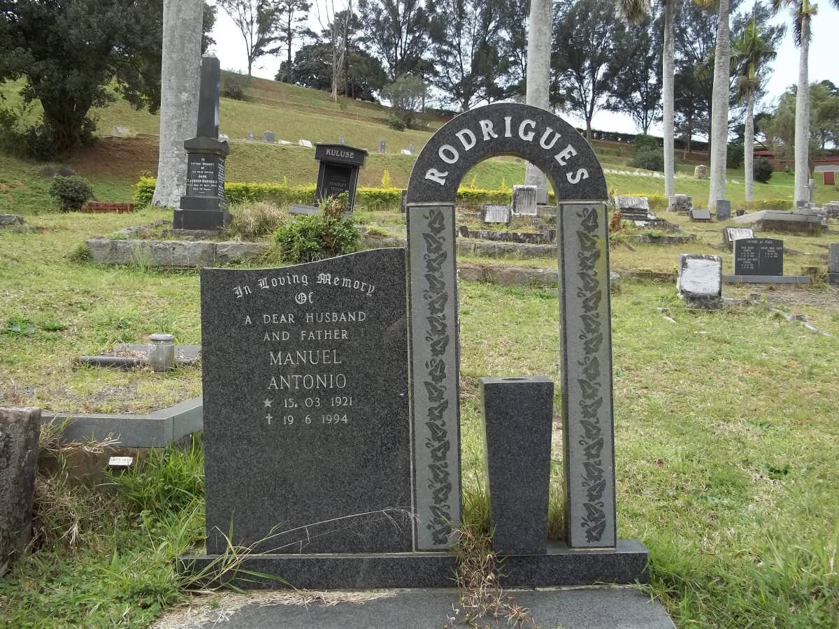 RODRIGUES Manuel Antonio 1921-1994