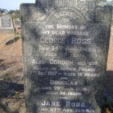 ROSS George -1942 &amp; Jane -1944 :: ROSS Gordon -1917 :: ROSS Douglas -1929