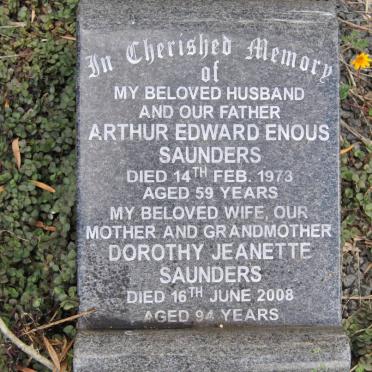 SAUNDERS Arthur Edward Enous -1973 &amp; Dorothy Jeanette -2008