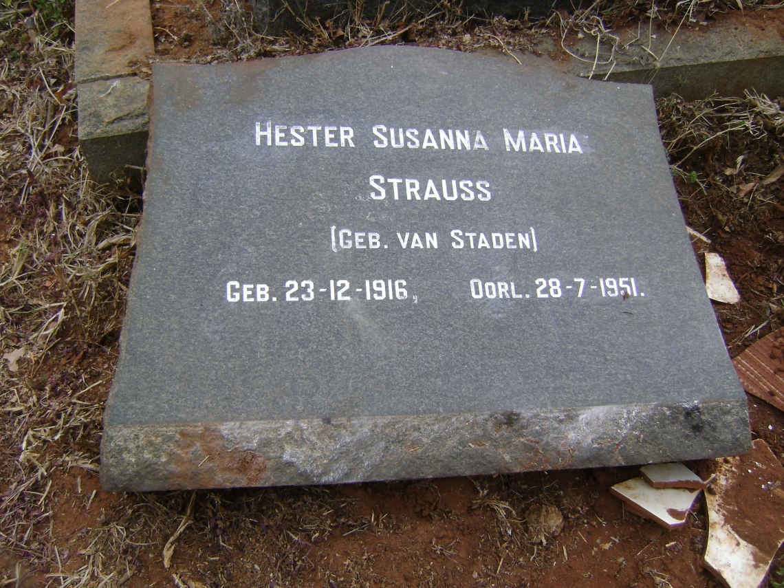 STRAUSS Hester Susanna Maria nee VAN STADEN 1916-1951