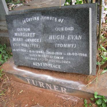 TURNER Hugh Evan 1919-1998 &amp; Margaret Mary McMASTER 1924-1995