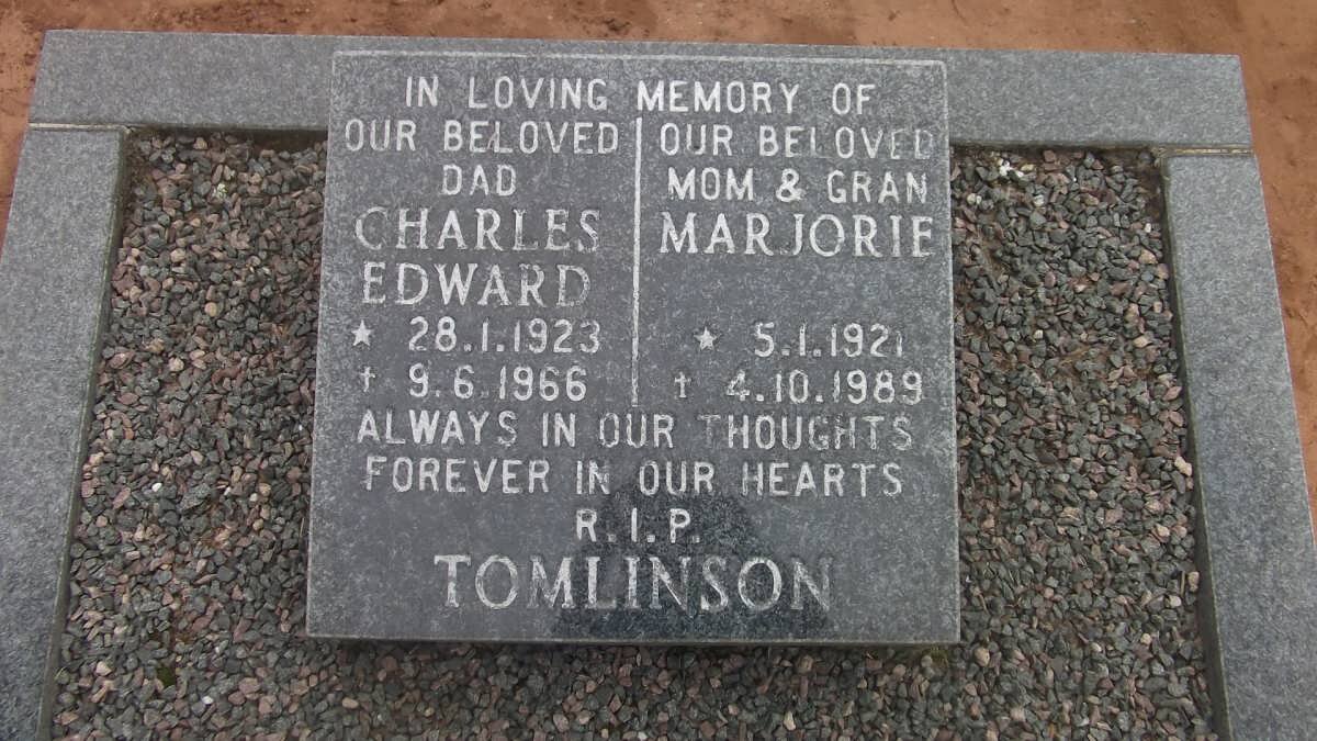 TOMLINSON Charles Edward 1923-1966 &amp; Marjorie 1921-1989