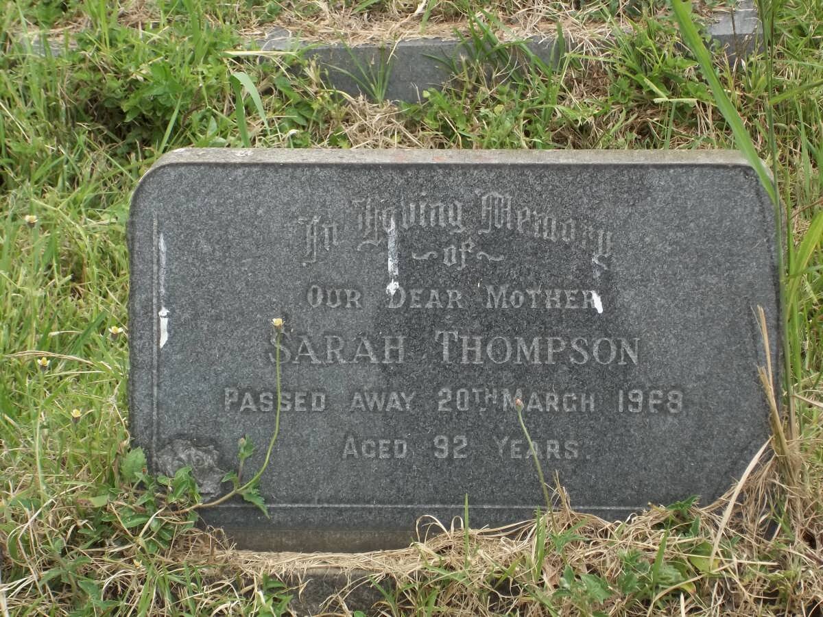 THOMPSON Sarah -1968