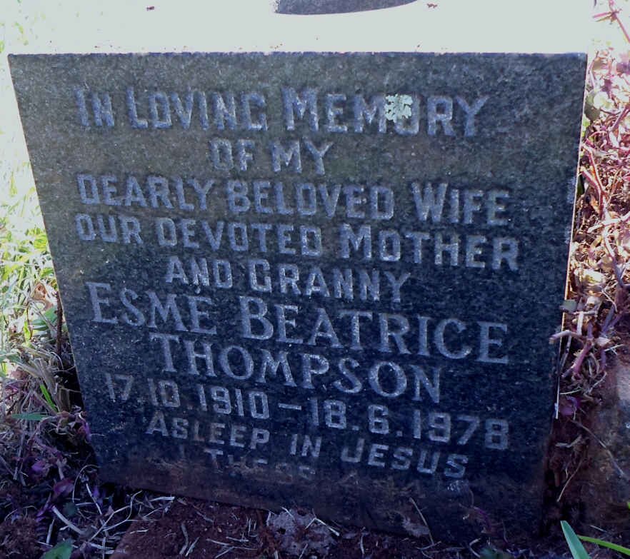 THOMPSON Esme Beatrice 1910-1978