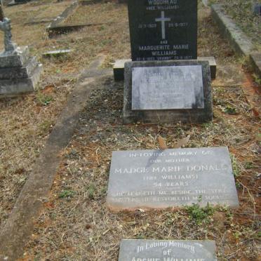 WILLIAMS Marguerite Marie 1893-1977 :: WOODHEAD Olive Mary nee WILLIAMS 1922-1977