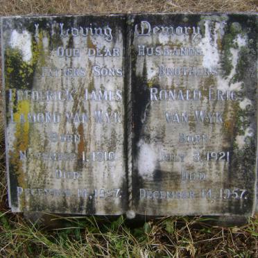 WYK Frederick James Lamond, van 1910-1957 :: WYK Ronald Eric, van 1921-1957