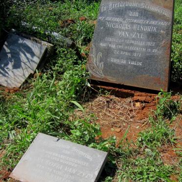 ZYL Nicholas Hendrik, van 1922-1972 &amp; Anna Sofia 1930-1991