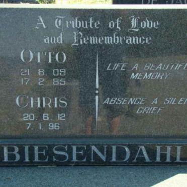 BIESENDAHL Otto 1909-1985 &amp; Chris 1912-1996