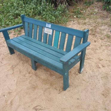 KwaZulu-Natal, DURBAN district, Umdloti, Memorial Bench on Beach