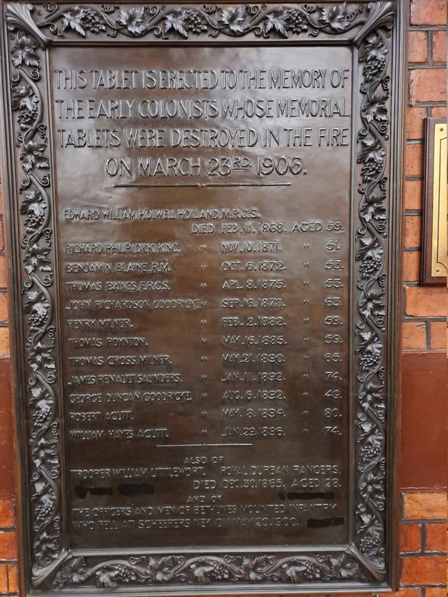 4. In memory of those whose memorial tablets were destroyed during the fire in 1906. See list of names.