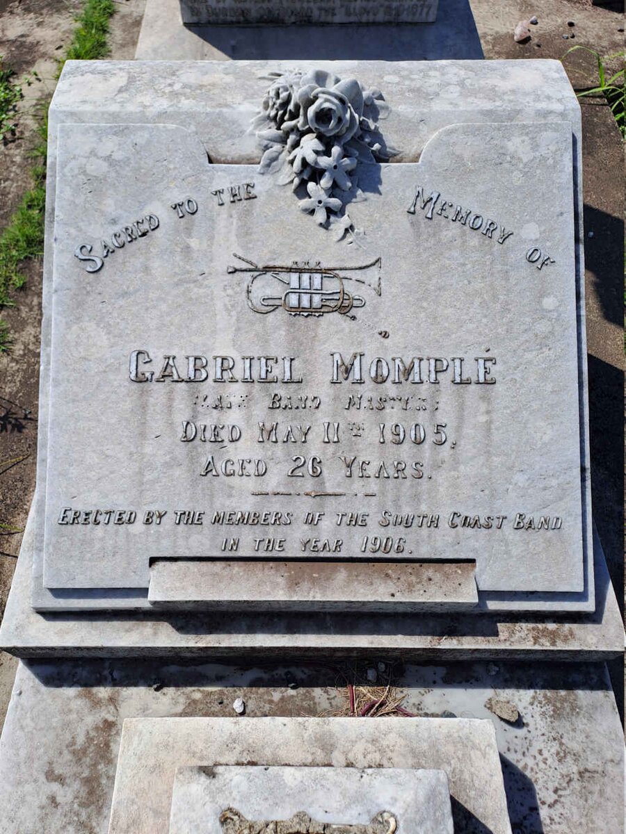 MOMPLE Gabriel -1905