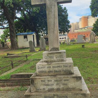 P - Vanne :: Surnames - P