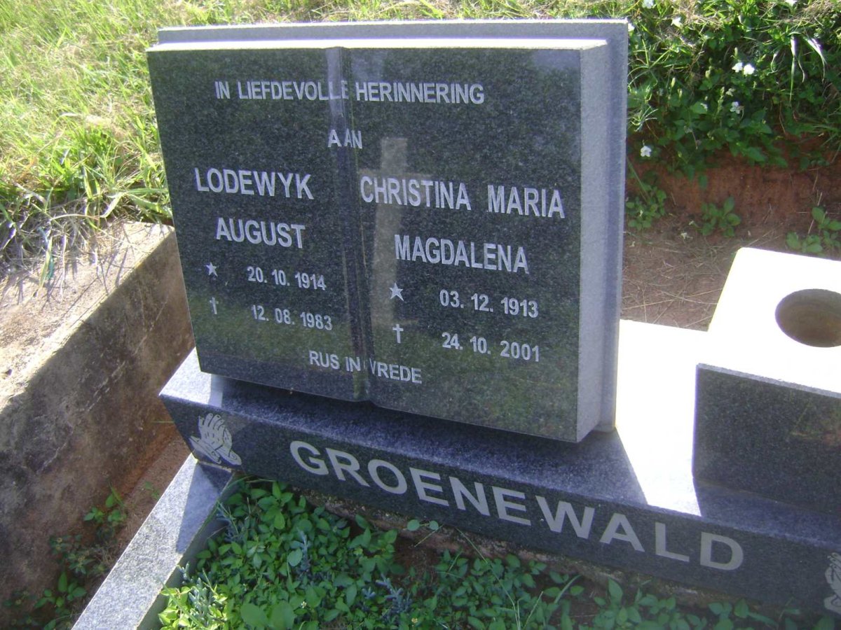 GROENEWALD Lodewyk August 1914-1983 &amp; Christina Maria Magdalena 1913-2001