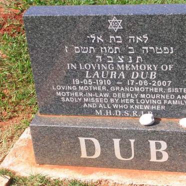 DUB Laura 1910-2007
