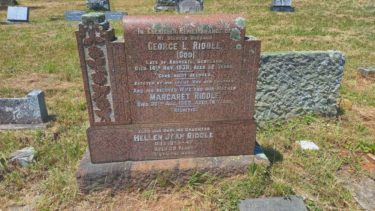 RIDDLE George L. -1938 & Margaret -1969 :: RIDDLE Hellen Jean -1947