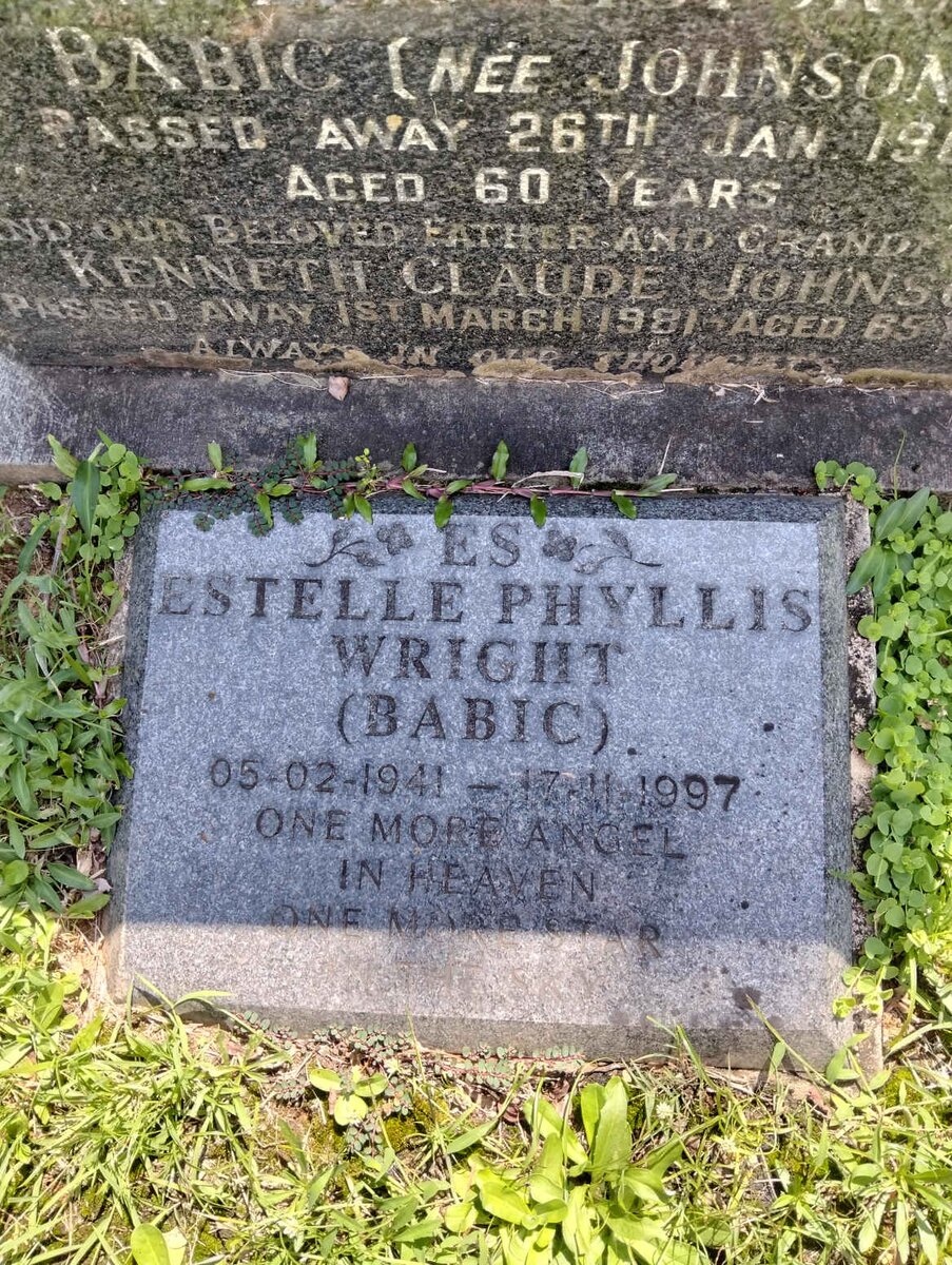WRIGHT Estelle Phyllis nee BABIC 1941-1997 