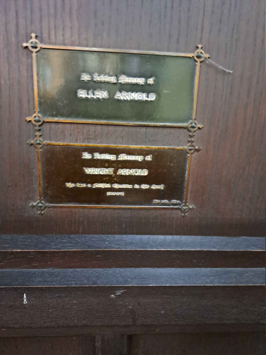 ARNOLD Ellen :: ARNOLD Wright 