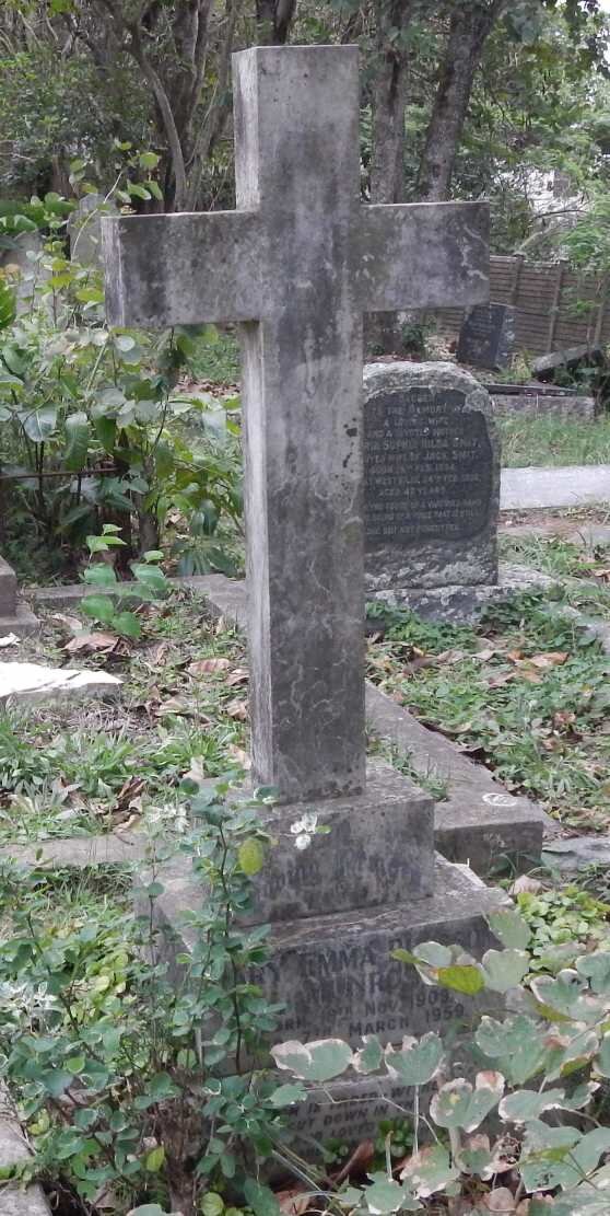 MUNRO Mary Emma Blossom 1909-1959