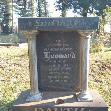 DAUTH Leonard 1971-1985