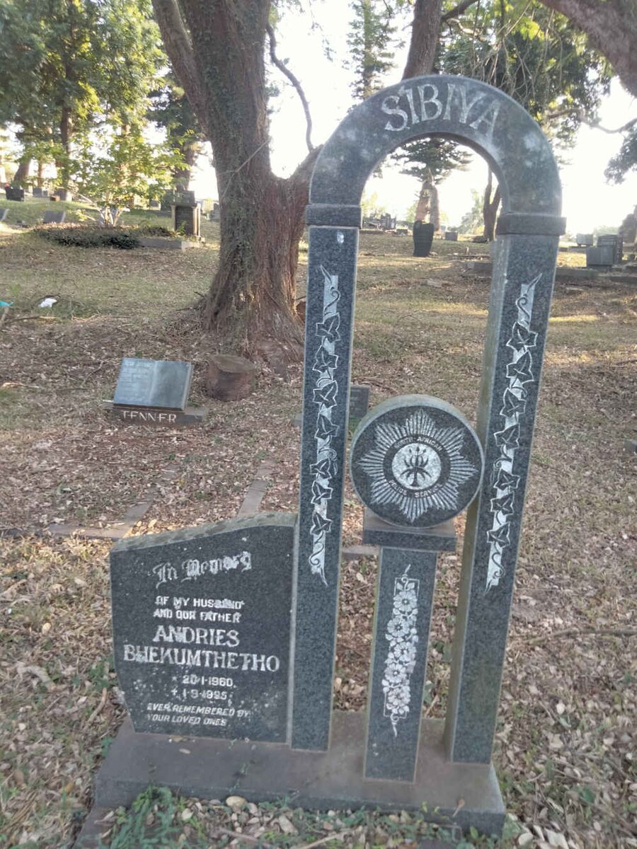 SIBIYA Andries Bhekumthetho 1960-1995