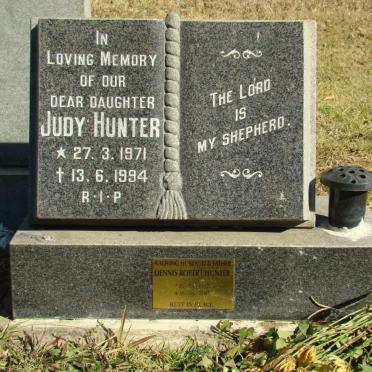 HUNTER Judy 1971-1994 :: HUNTER Dennis Robert 1937-2005