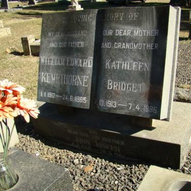 KEMPTHORNE William Edward 1912-1965 &amp; Kathleen Bridget 1913-1996 :: KEMPTHORNE John Joseph 1948-1964 