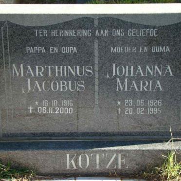 KOTZE Marthinus Jacobus 1916-2000 &amp; Johanna Maria 1926-1995