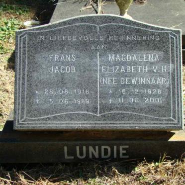 LUNDIE Frans Jacob 1918-1989 &amp; Magdalena Elizabeth V.H. DE WINNAAR 1926-2001