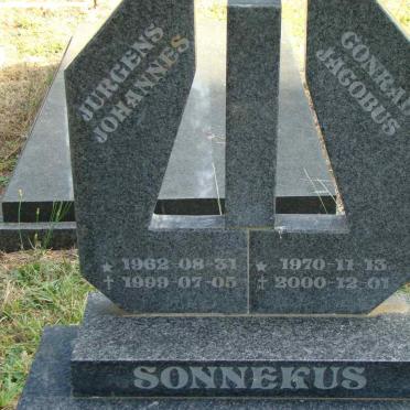 SONNEKUS Jurgens Johannes 1962-1999 :: SONNEKUS Conrad Jacobus 1970-2000