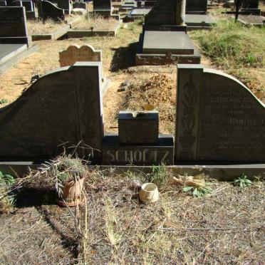 SCHOLTZ Heindrich F. 1893-1982 &amp; Martha J. VAN ROOYEN 1903-1972