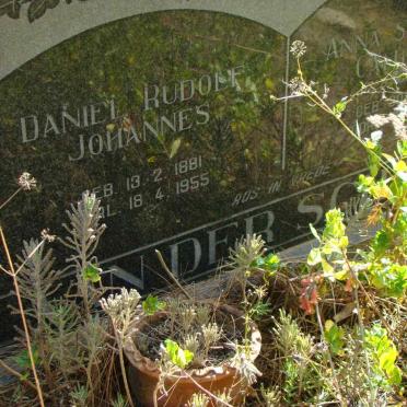 SCHYFF Daniel Rudolf Johannes, van der 1881-1955 &amp; Anna Salomina Catharina MINNAAR 1897-1964 