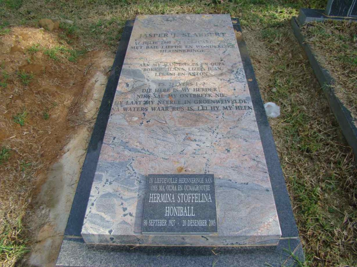 SLABBERT Jasper J. 1940-2002 :: HONIBALL Hermina Stoffelina 1927-2005