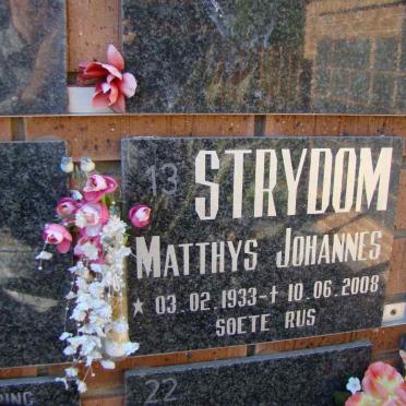 STRYDOM Matthys Johannes 1933-2008